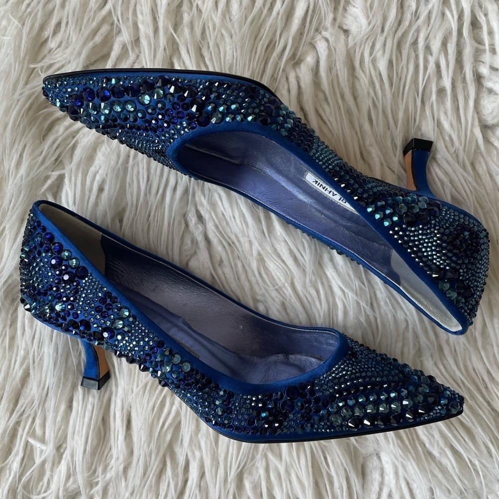 Manolo Blahnik Blue BB Crystal Satin 50mm Kitten Heel Pointed Toe Pump NWOB 36